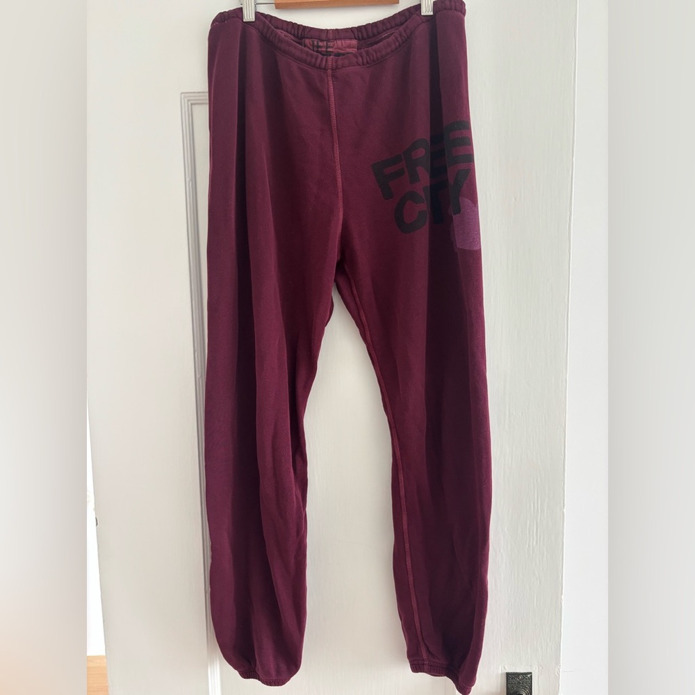 Freecity sweatpants
